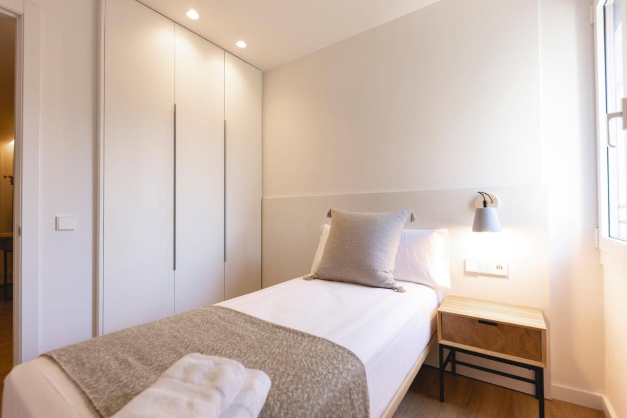 Bravissimo Sirenes, 2-Bedroom Apartment Χιρόνα Εξωτερικό φωτογραφία