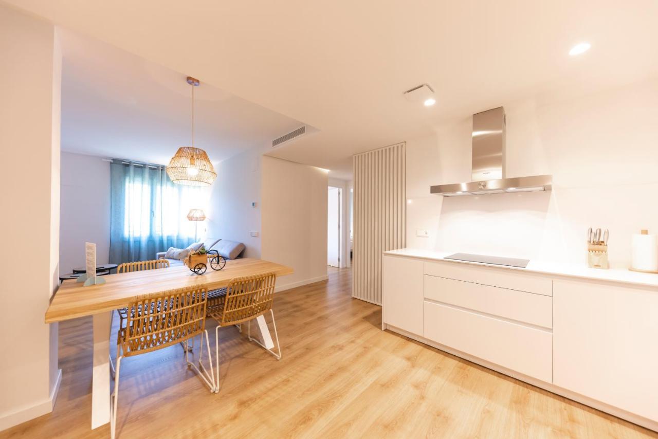 Bravissimo Sirenes, 2-Bedroom Apartment Χιρόνα Εξωτερικό φωτογραφία